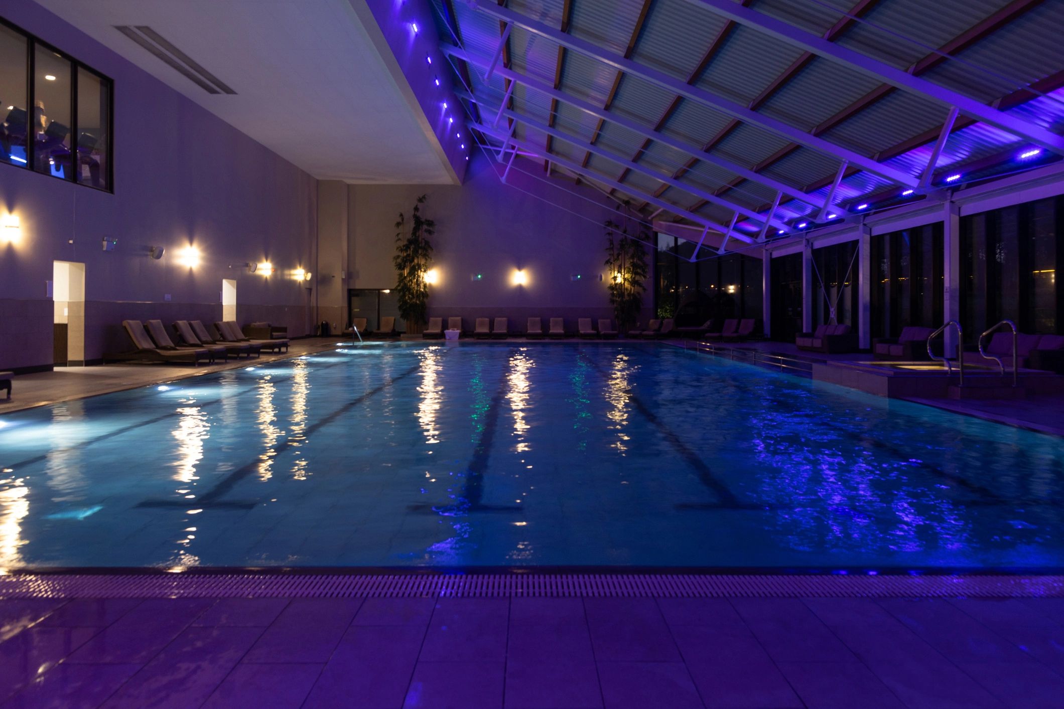 Spa pool with lounge chairs
